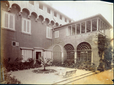 Villa, cortile interno