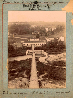 Tubi, presa d'acqua, e fabbricato dei meccanismi.
