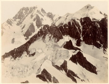 Alpi meridionali della Nuova Zelanda: il monte Cook (?)