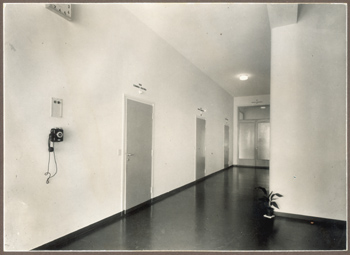 Alessandria - Sanatorio Teresio Borsalino- interno:  un corridoio presso il repato radiologico
